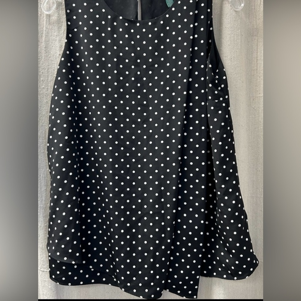 Lauren Ralph Lauren/Womens Sleeveless Blouse / black-white polka dots / Size 6